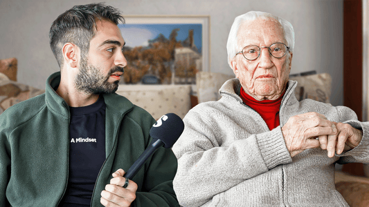 103 Year Old WW2 Veteran - Sprouht